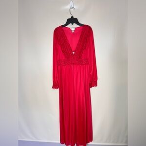 Shadowline Satin Nightgown with Matching Long Sleeve Overcoat - 2 pieces | S/M